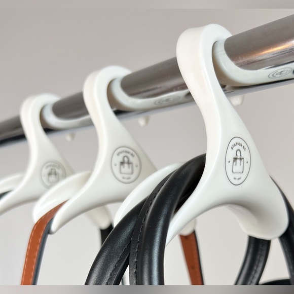 3pk Handbag Hanger Sturdy Acrylic Closet Organizer Purse Storage Hook in White - Picture 3 of 10